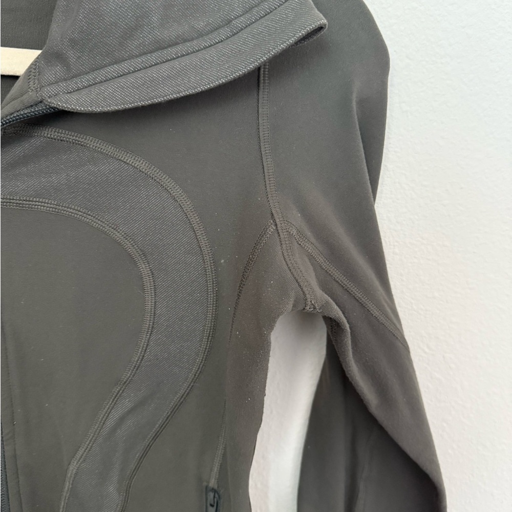 Lululemon Define Jacket Olive Green Zip Up - Picture 4 of 11